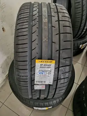 275/40 ZR18 Dunlop Tyre Made in Japan