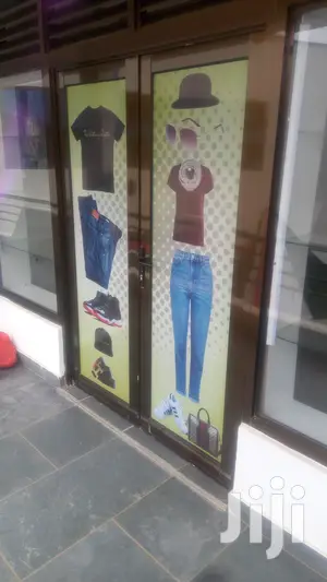 Banners, Window Graphics, Stickers, Wall Mounts