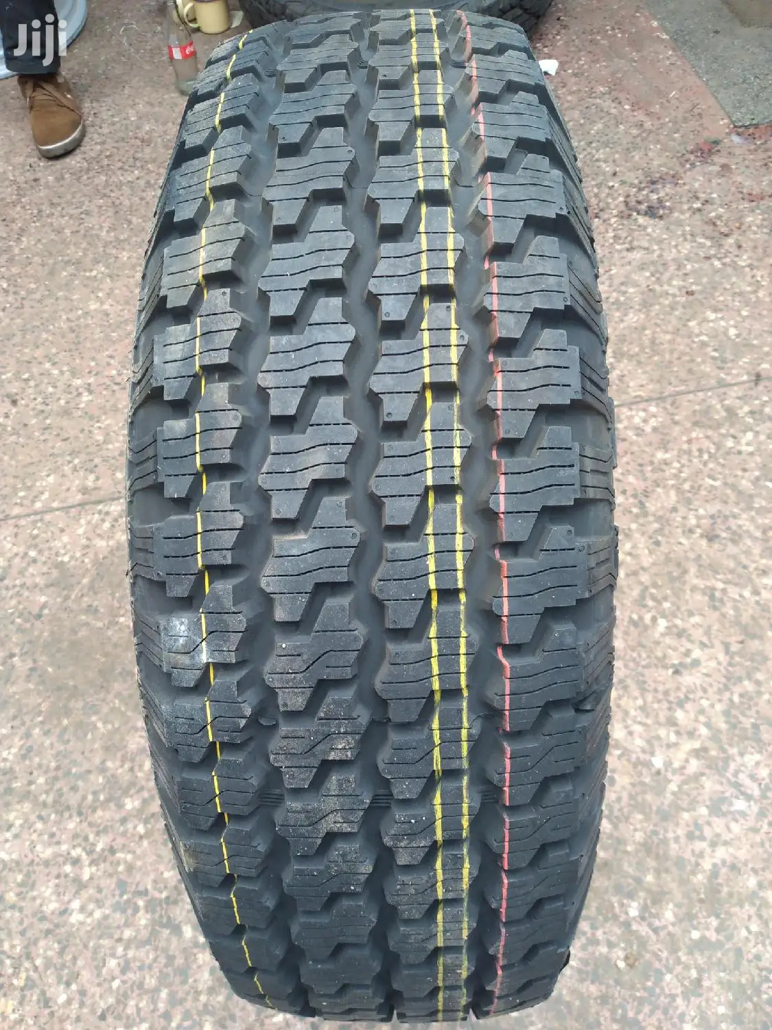 Quality JK Tires Sizes 235/70r16 A/T Made in India.