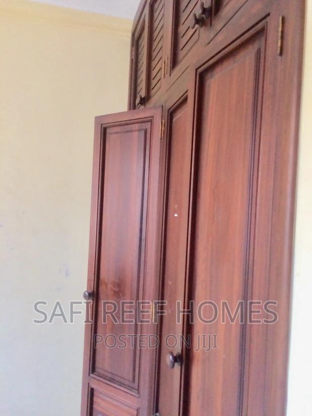 Classy 3 Bedroom to Let in Mkomani Nyali - thumbnail 10
