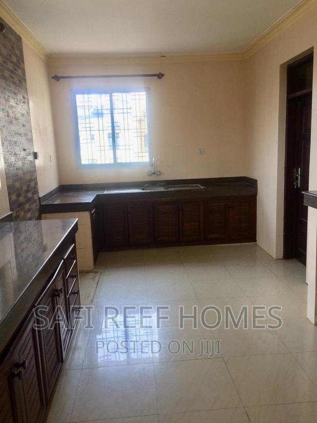 Classy 3 Bedroom to Let in Mkomani Nyali - thumbnail 16
