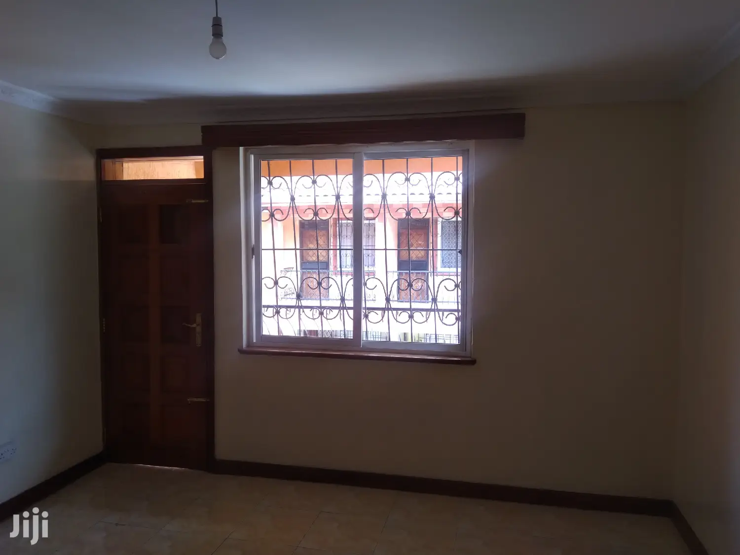 Amazing 4bedroomed Maisonette Dsq to Let