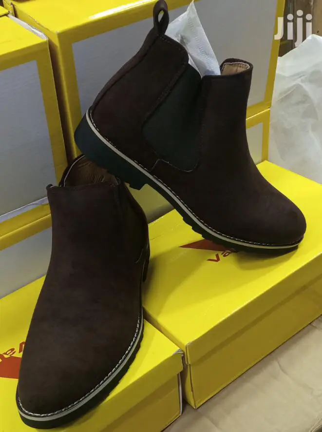 Leather Chess Boots