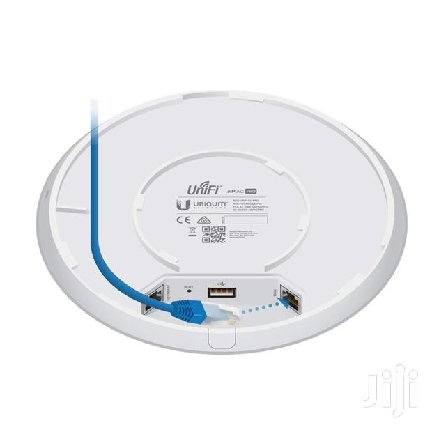 Ubiquiti Networks Unifi Dual-Radio PRO Access Point