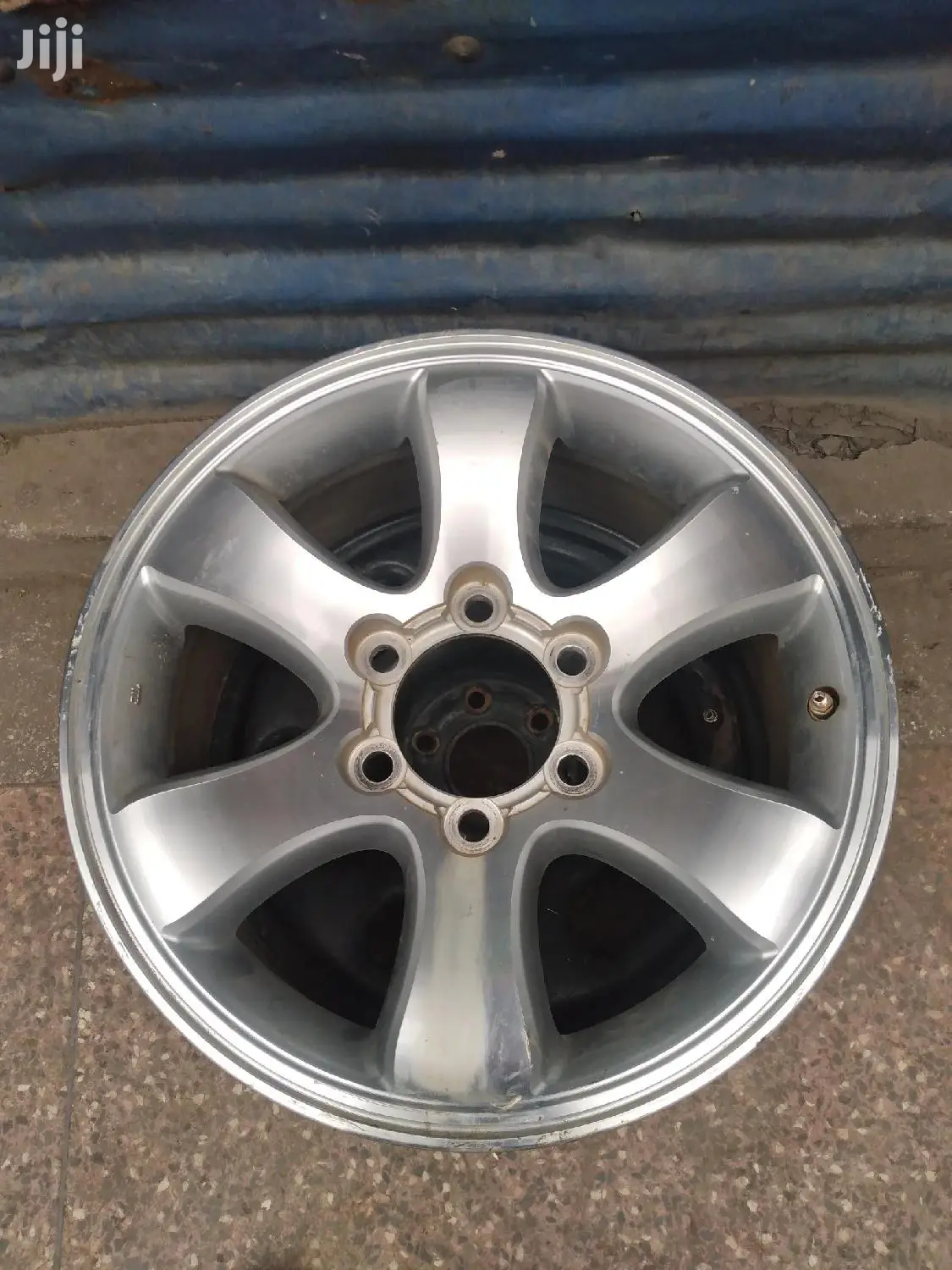 Original Rim Size 17 Inch for Landcruiser Prado 120.