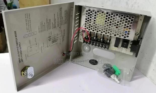 12v 5a Power Supply Closed - main view