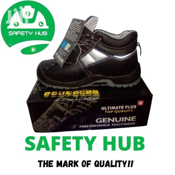Ultimate Plus Safety Boots - main view