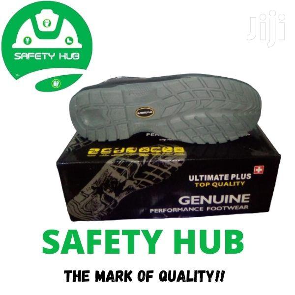 Ultimate Plus Safety Boots - thumbnail 2