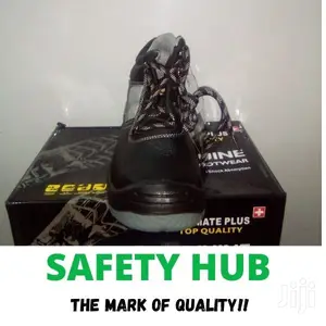 Ultimate Plus Work Boots