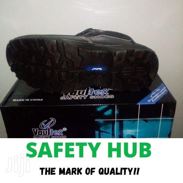 Vaultex Safety Boots - thumbnail 2
