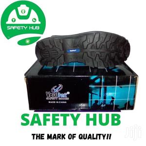 Vaultex Industrial Boots - thumbnail 2