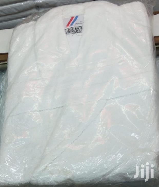 Quality Bath Robes - thumbnail 3