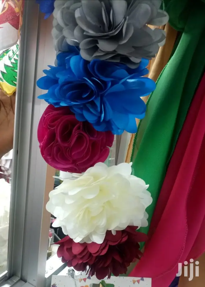 Women Lapel Flowers Brooches