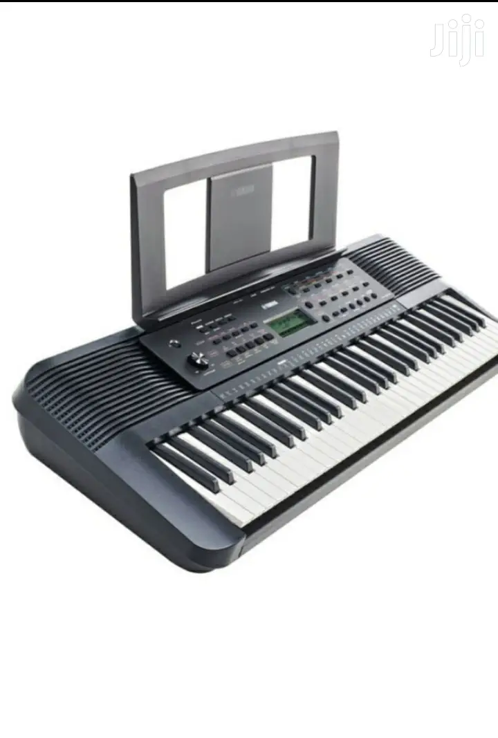 Yamaha Electric Keyboard Psr E273