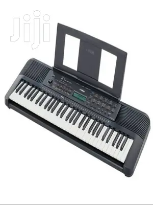 Yamaha Electric Keyboard Psr E273