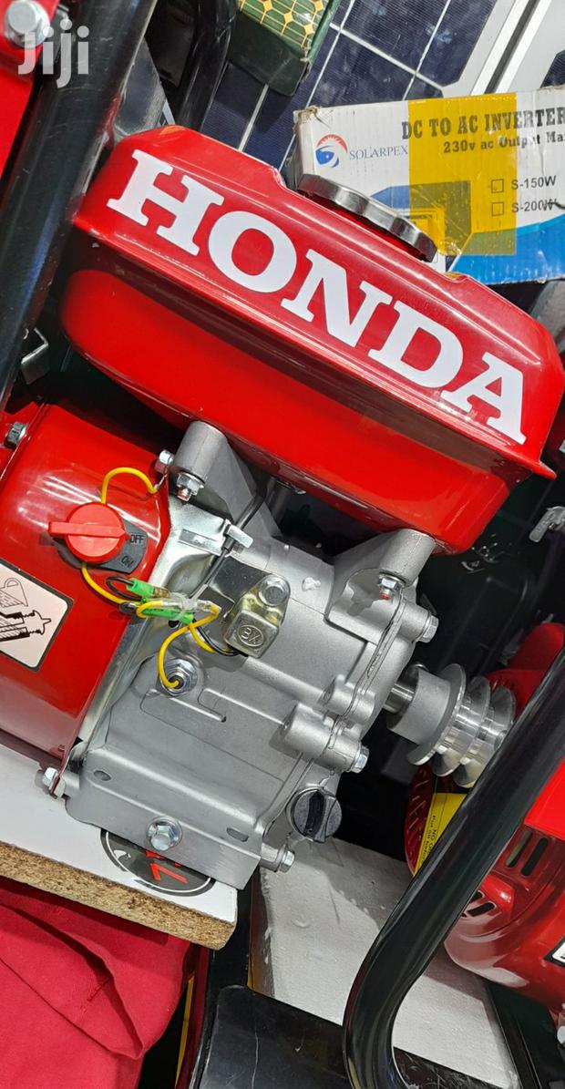 Honda Petrol Engine 7.5hp - thumbnail 3