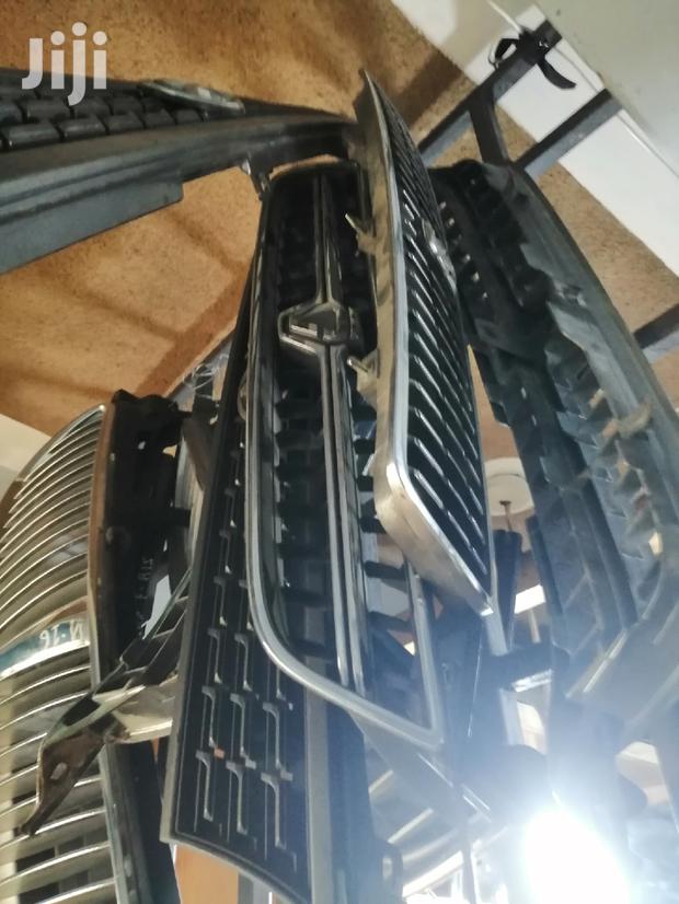 Toyota 100, Toyota 110, Toyota 102 Grills.