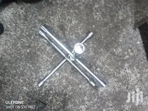 Wheel Spanner