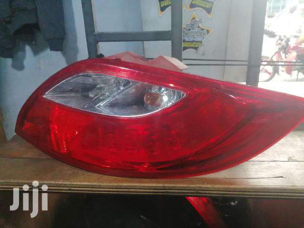 Mazda Demio Taillight. - thumbnail 4