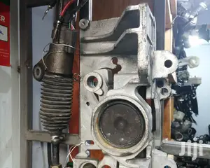 Nissan Serena Gearbox Mount.