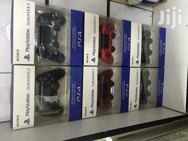 Original Ps4 Game Pads - thumbnail 3