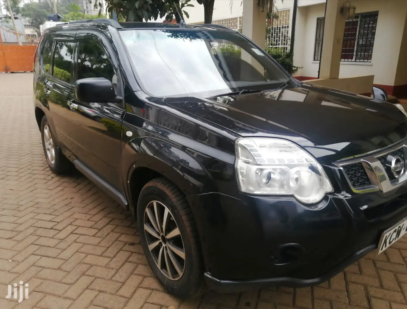Xtrail Available for Car Hire Car Rental