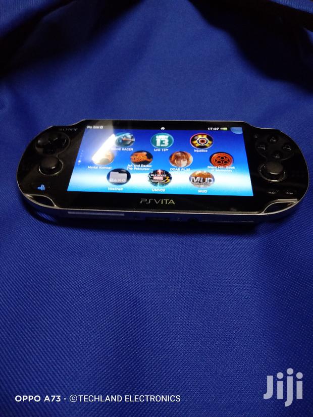 Playstation Vita With 10games - main view