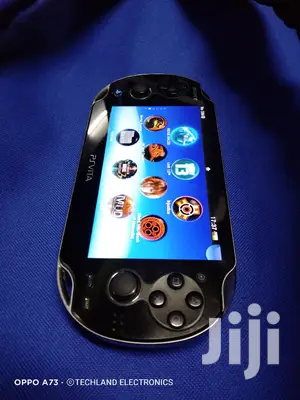 Playstation Vita With 10games