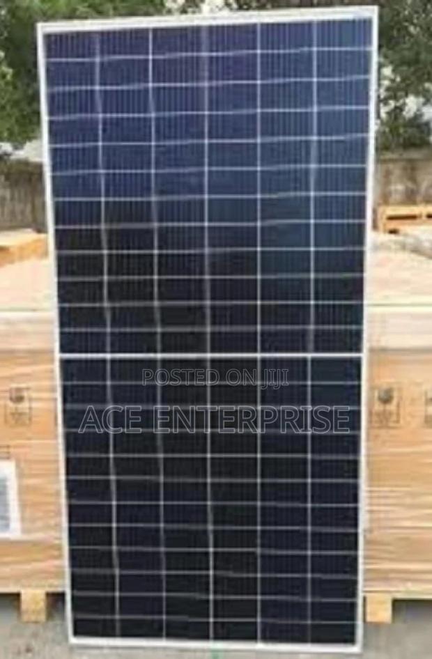 Monocrystalline 300 Watts Solar Panel - main view