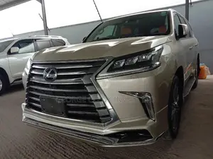 Lexus LX 2014 570 Base Gold