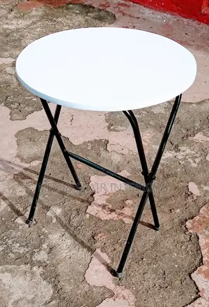 Round Foldable Table