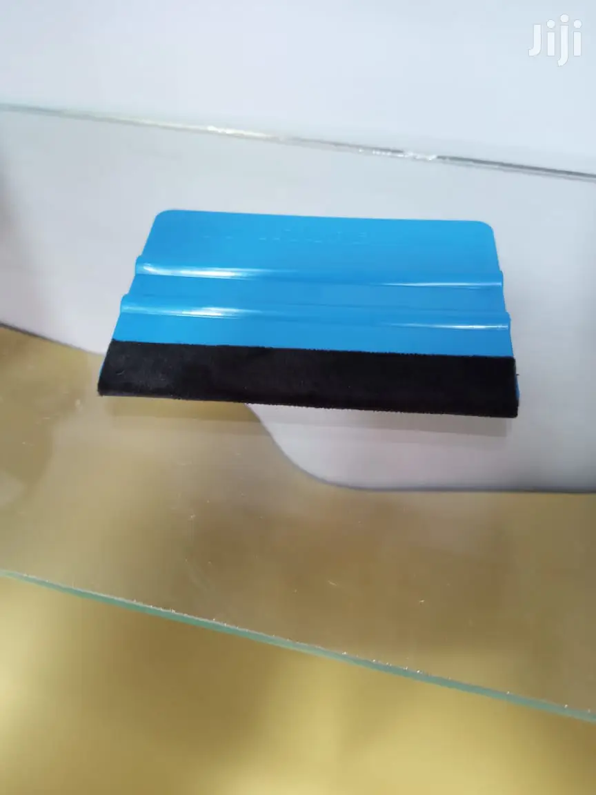 Squeezers For Pasting