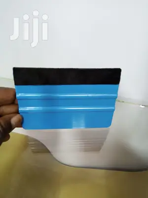 Squeezers For Pasting