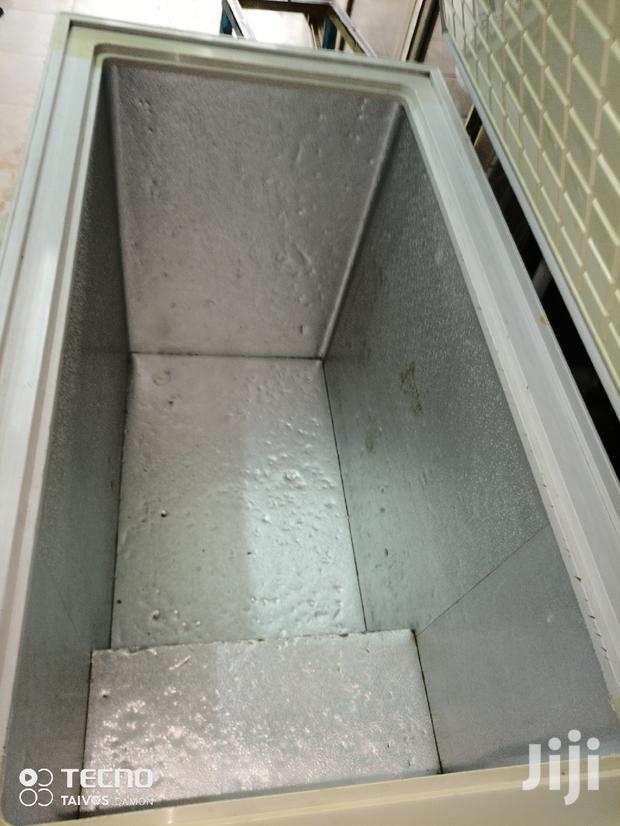 300L Deep Freezer - thumbnail 2