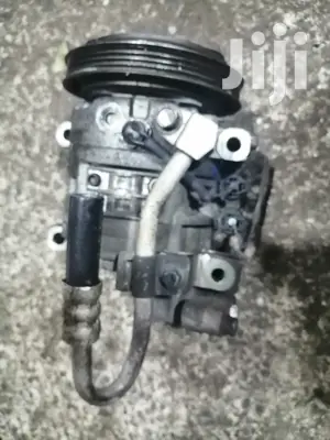 Nissan Wingroad AC Compressor.