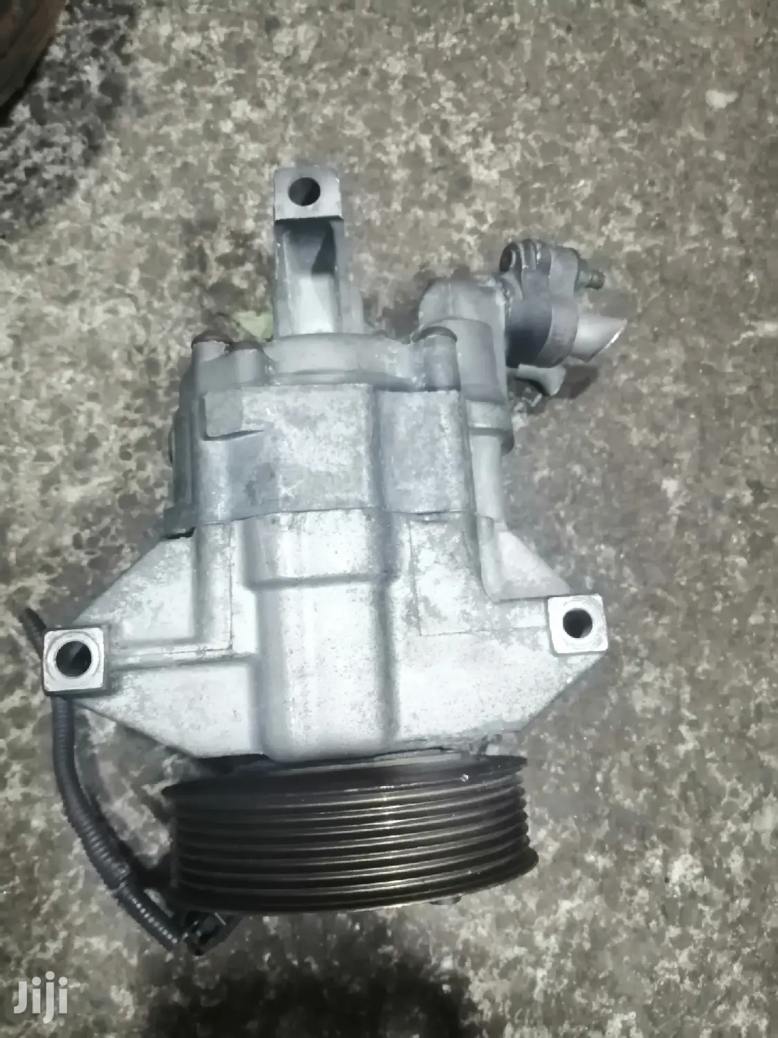 Nissan Tiida AC Compressor.