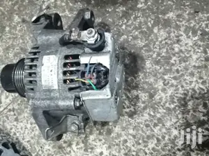 Toyota 1kr Alternator for Toyota Passo, Vitz, Belta.