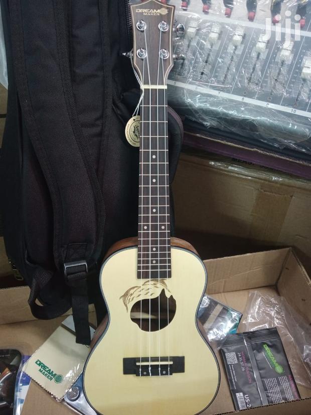 Ukulele Tenor Guitar - main view
