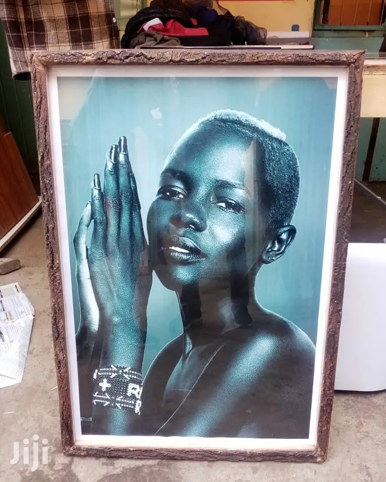 Photo Mounts and Photo Frames