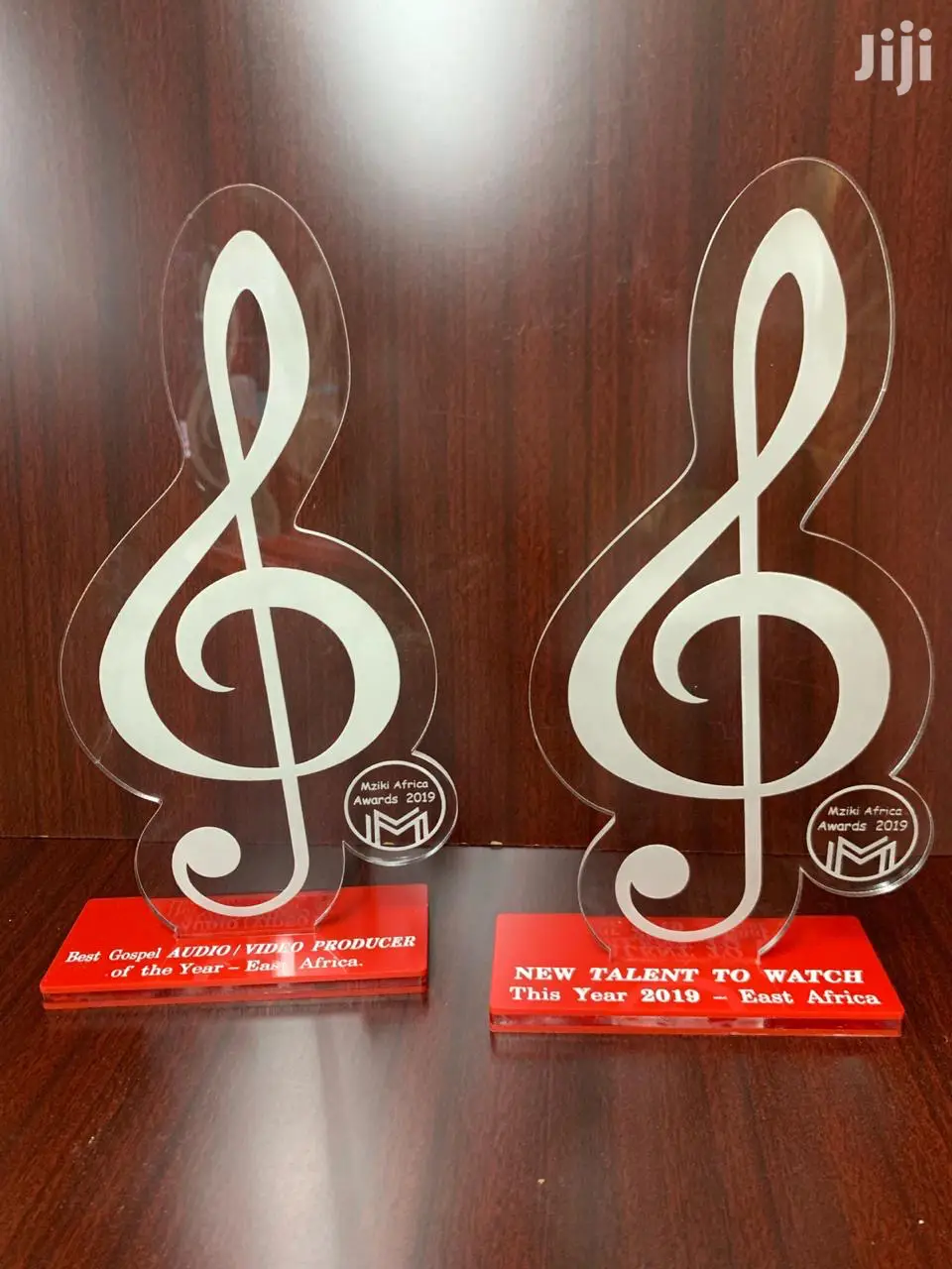 Plaques/ Trophies