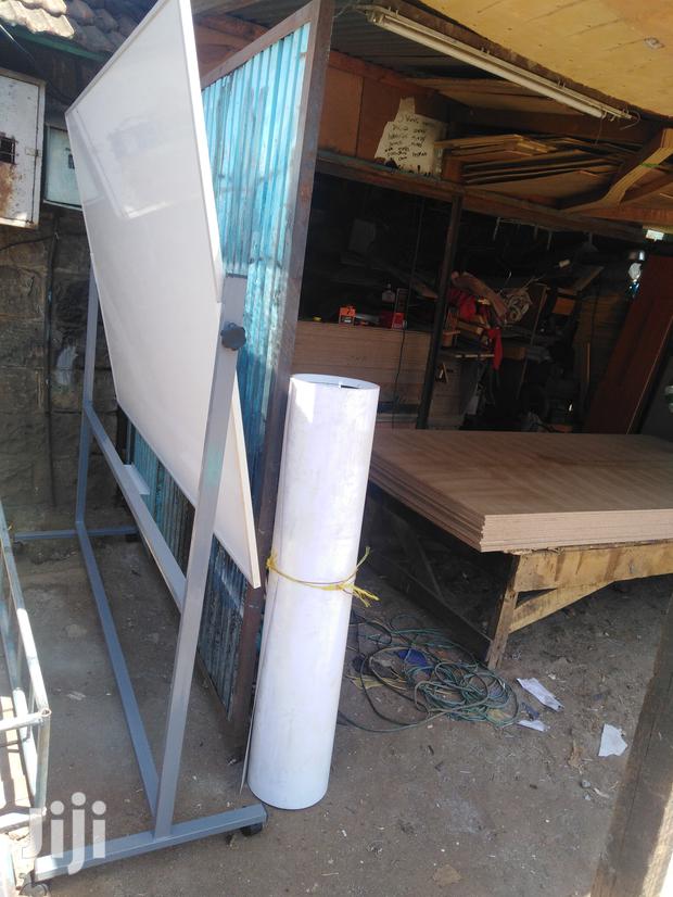 Whiteboard Rotational Double-Sided With Movable Wheels - thumbnail 2