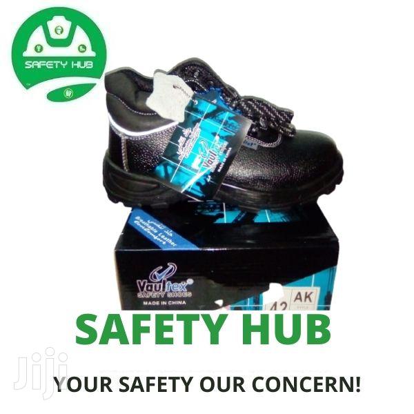 Vaultex Industrial Safety Boot - main view