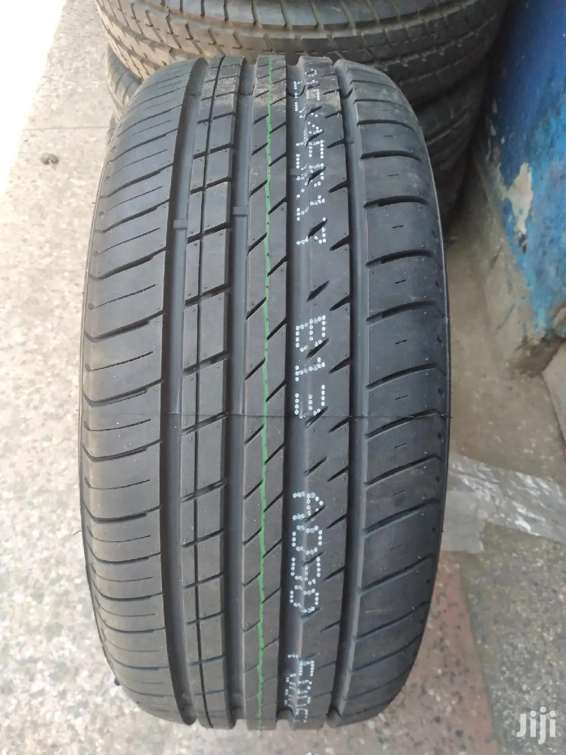 Boto Low Profile Tires Sizes 215/45r17