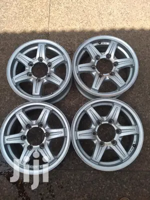 Original Rims Size 15 Inch 6 Holes for Pick UPS Set.