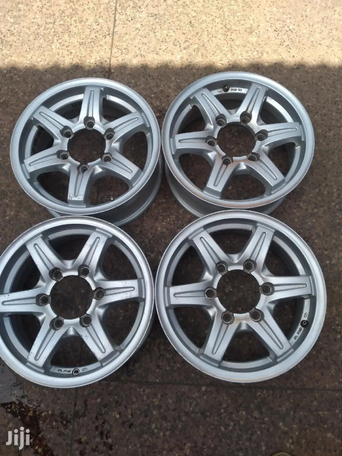 Original Rims Size 15 Inch 6 Holes for Pick UPS Set.