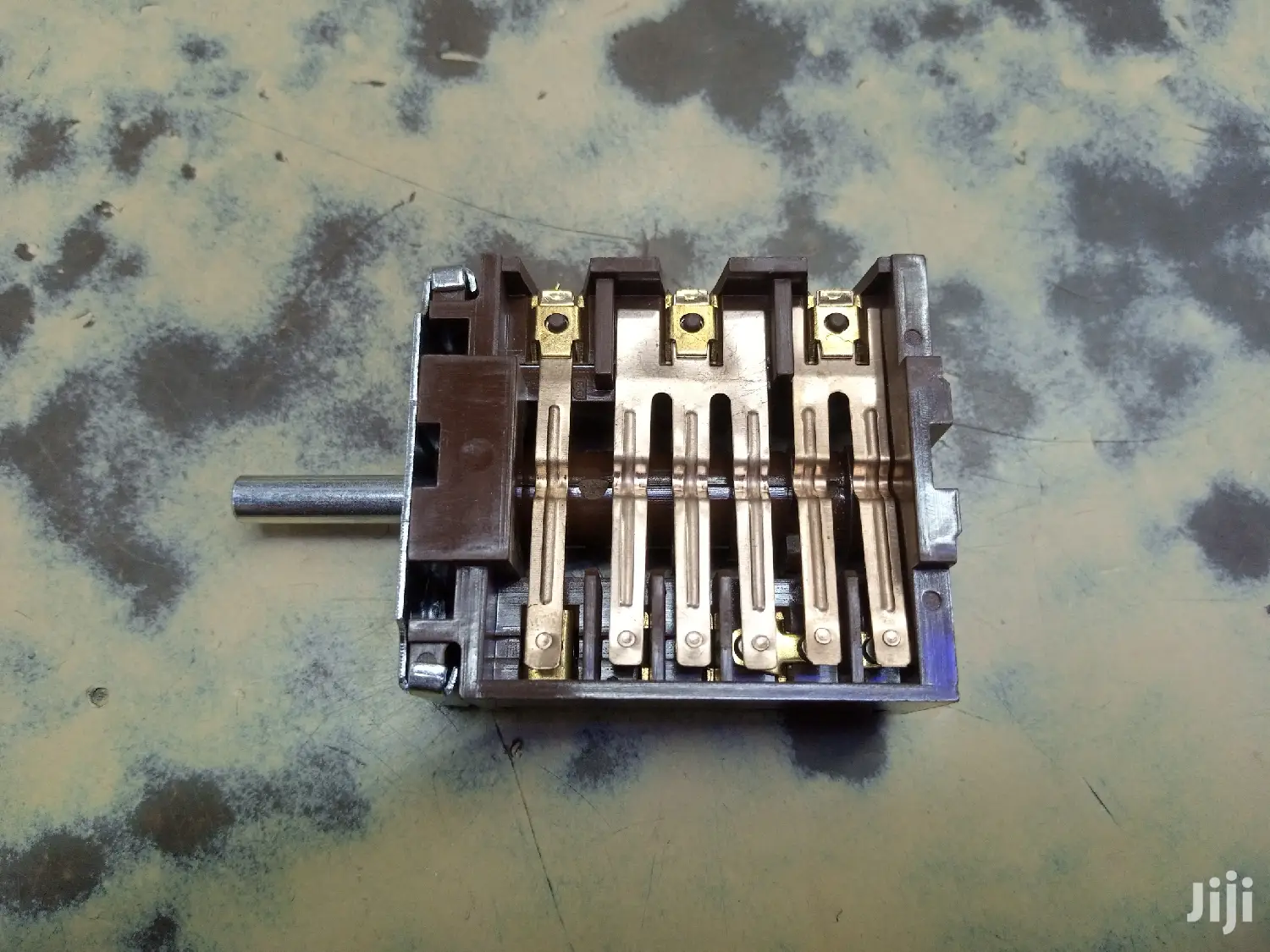 3heat Switch