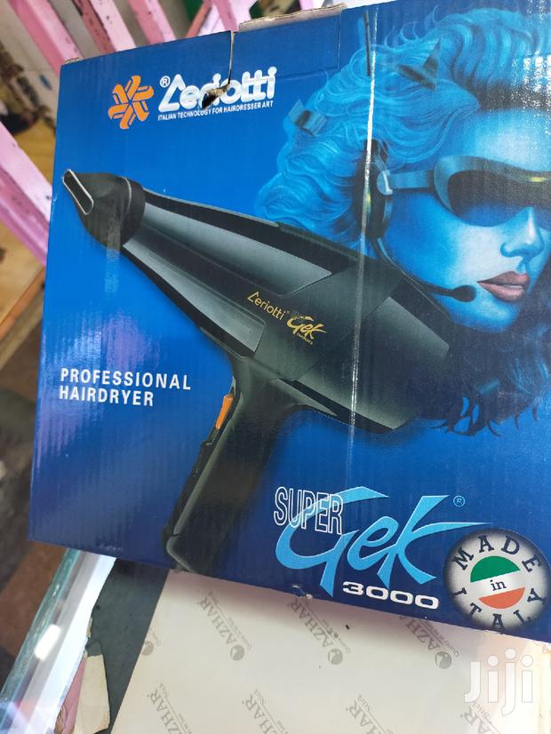 Professional Super Hairdryer - main view