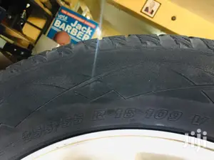 Ex-Uk 4 Landrover Tyres PLUS the Rims