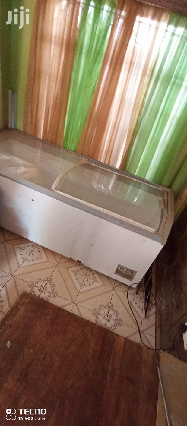 Display Freezer 800L