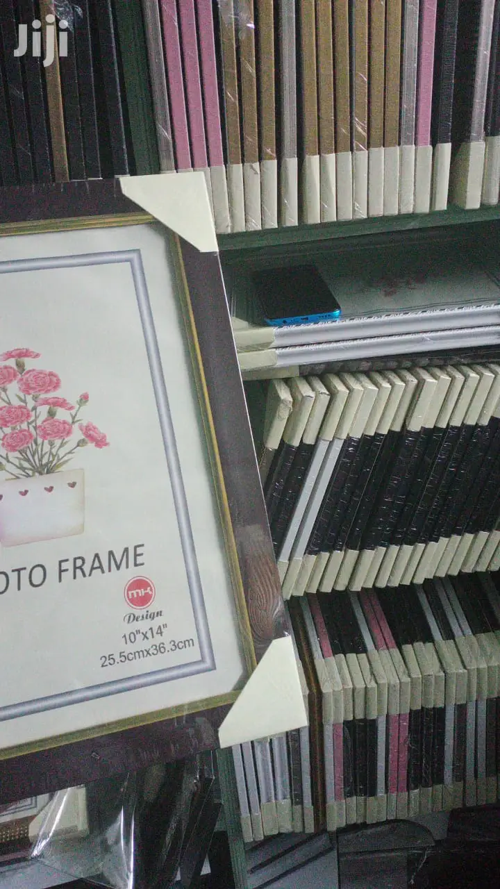 Photo Frames and Mounts